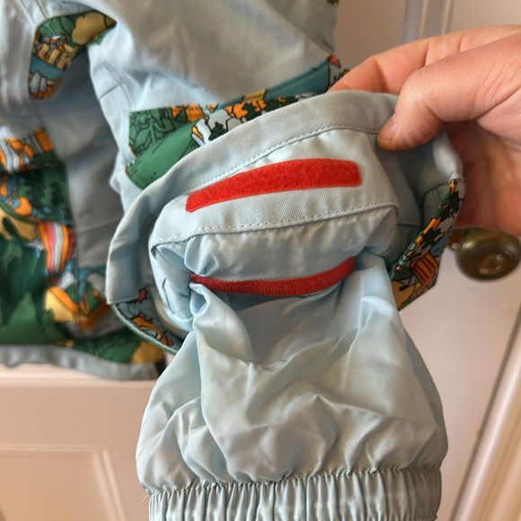 Burton one piece snowsuit, 18 months, Dreamscape print, EUC - Picture 5 of 6